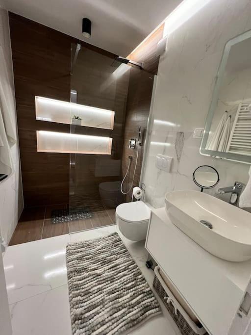 Luxury Apartment Dreamview Split Exterior photo