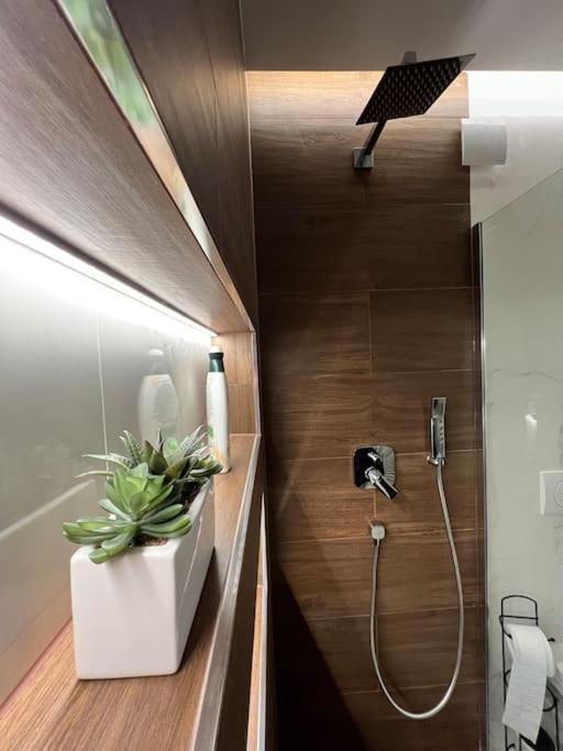Luxury Apartment Dreamview Split Exterior photo