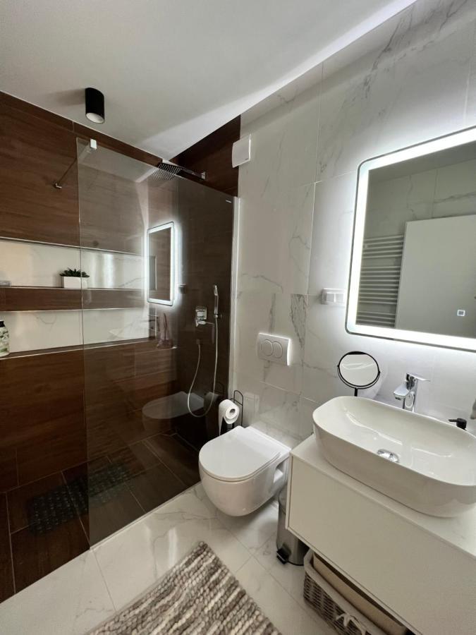 Luxury Apartment Dreamview Split Exterior photo