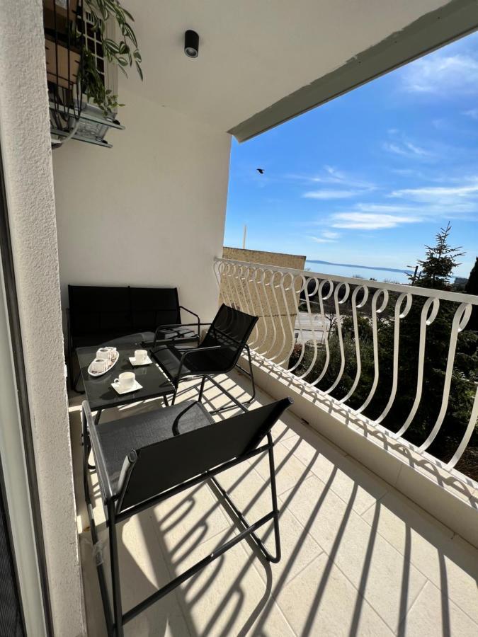 Luxury Apartment Dreamview Split Exterior photo