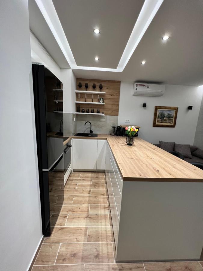 Luxury Apartment Dreamview Split Exterior photo
